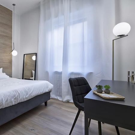Suite Vogue Espresso Voghera Ngoại thất bức ảnh